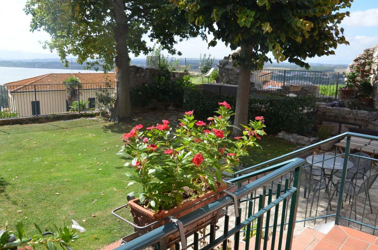 Il Torrione Bed & Breakfast Castiglione del Lago Exterior foto